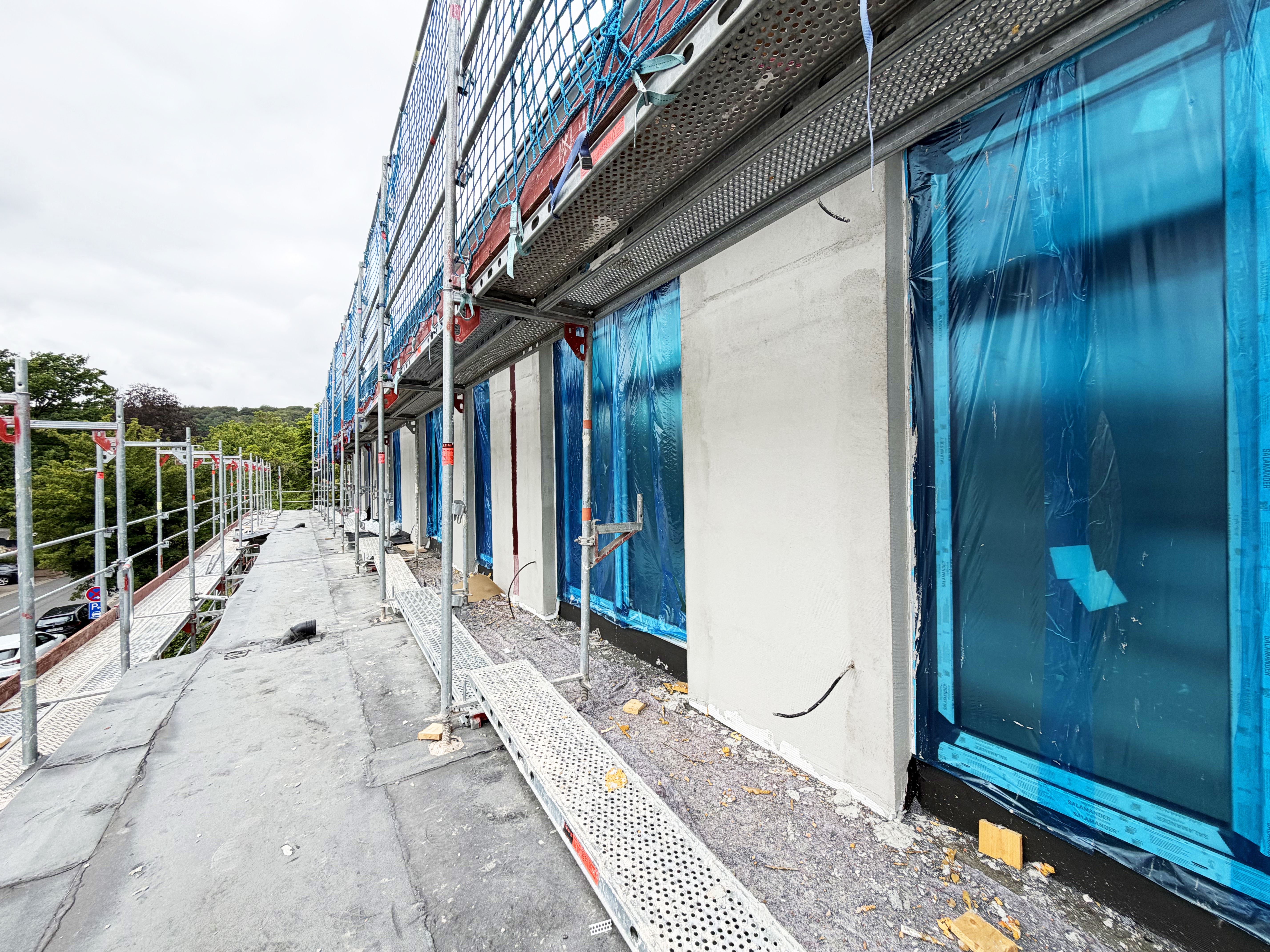 Bodentiefe Fenster mit Dreifachverglasung im Neubau G'Living Gehrden